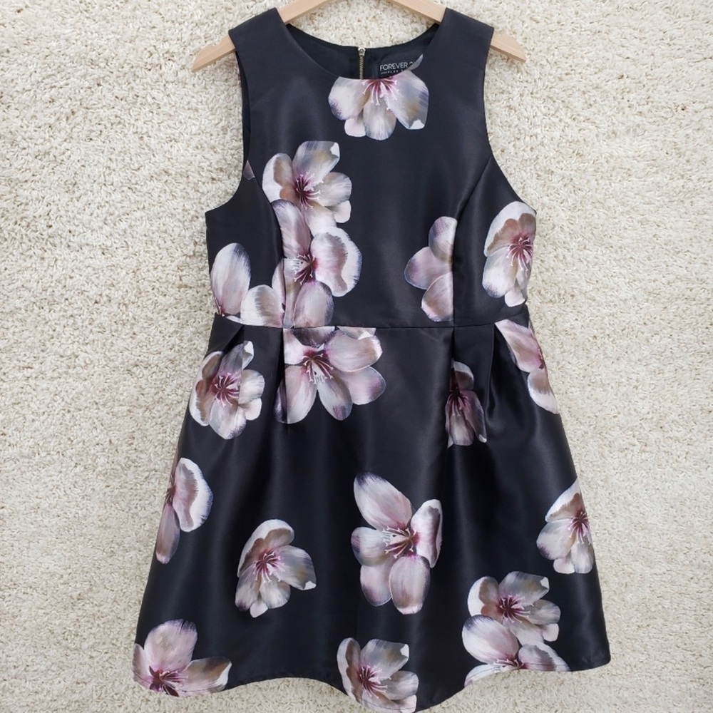 Forever 21 black floral dress
